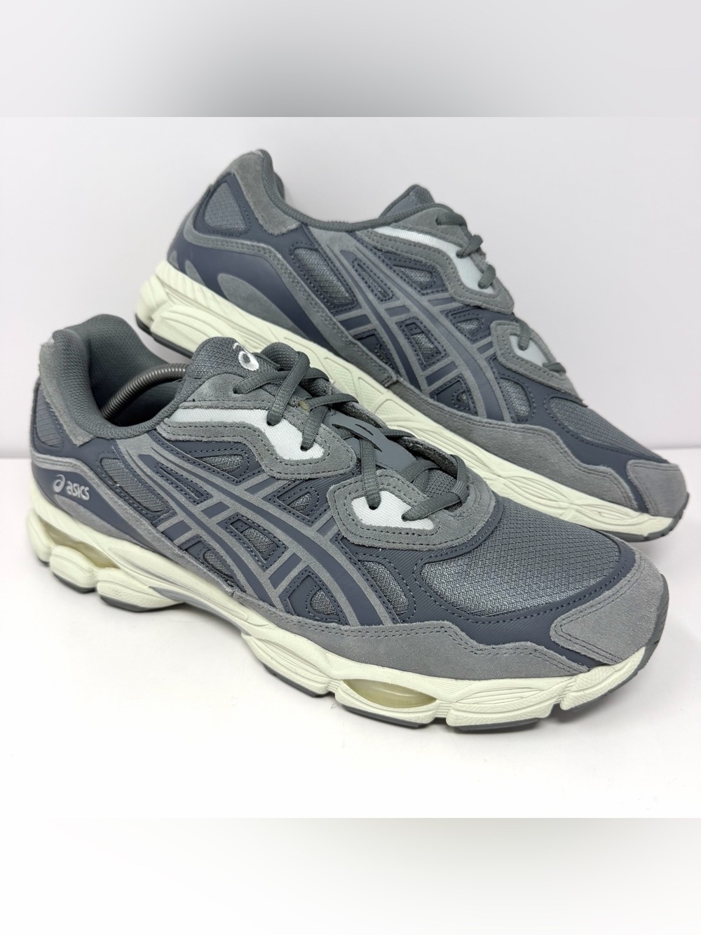 ASICS Men’s Gel-NYC Running Shoes Sneakers Sz 13 Steel Carrier Grey 1203A739 EUC